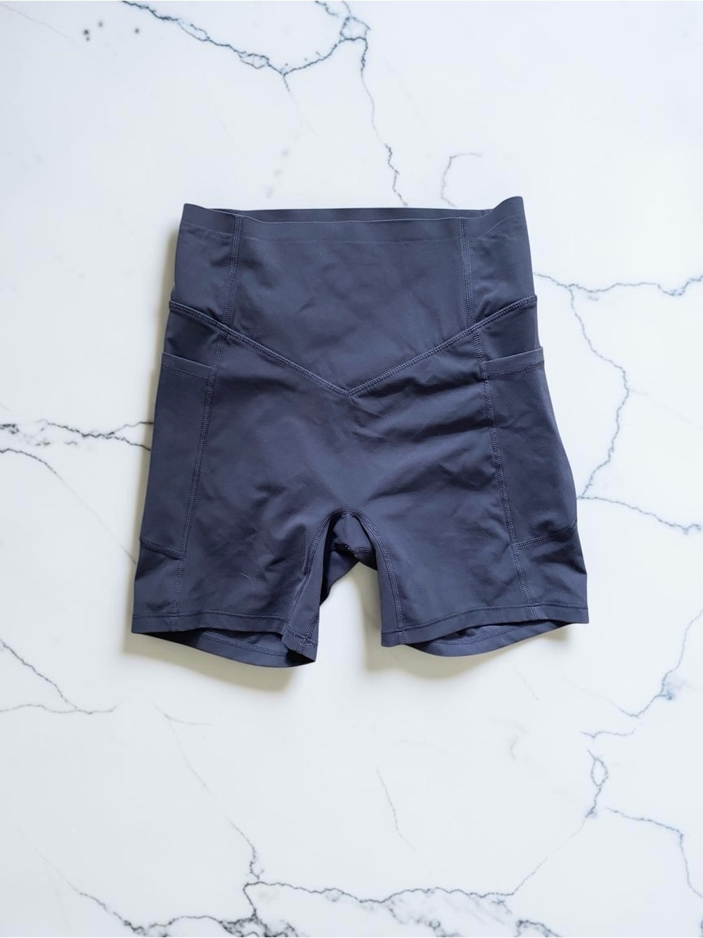 HALARA UltraSculpt High-Rise Athletic Bike Shorts — Grey